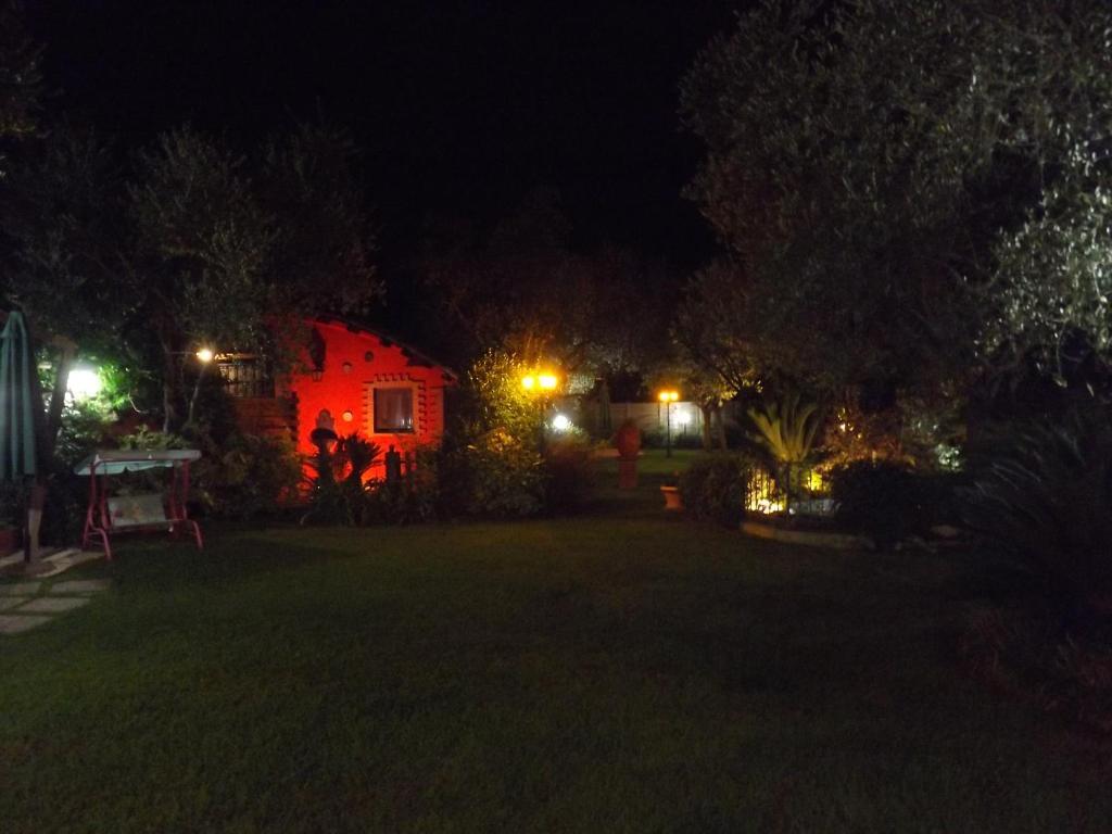Country Apartments Castel di Decima Exterior photo