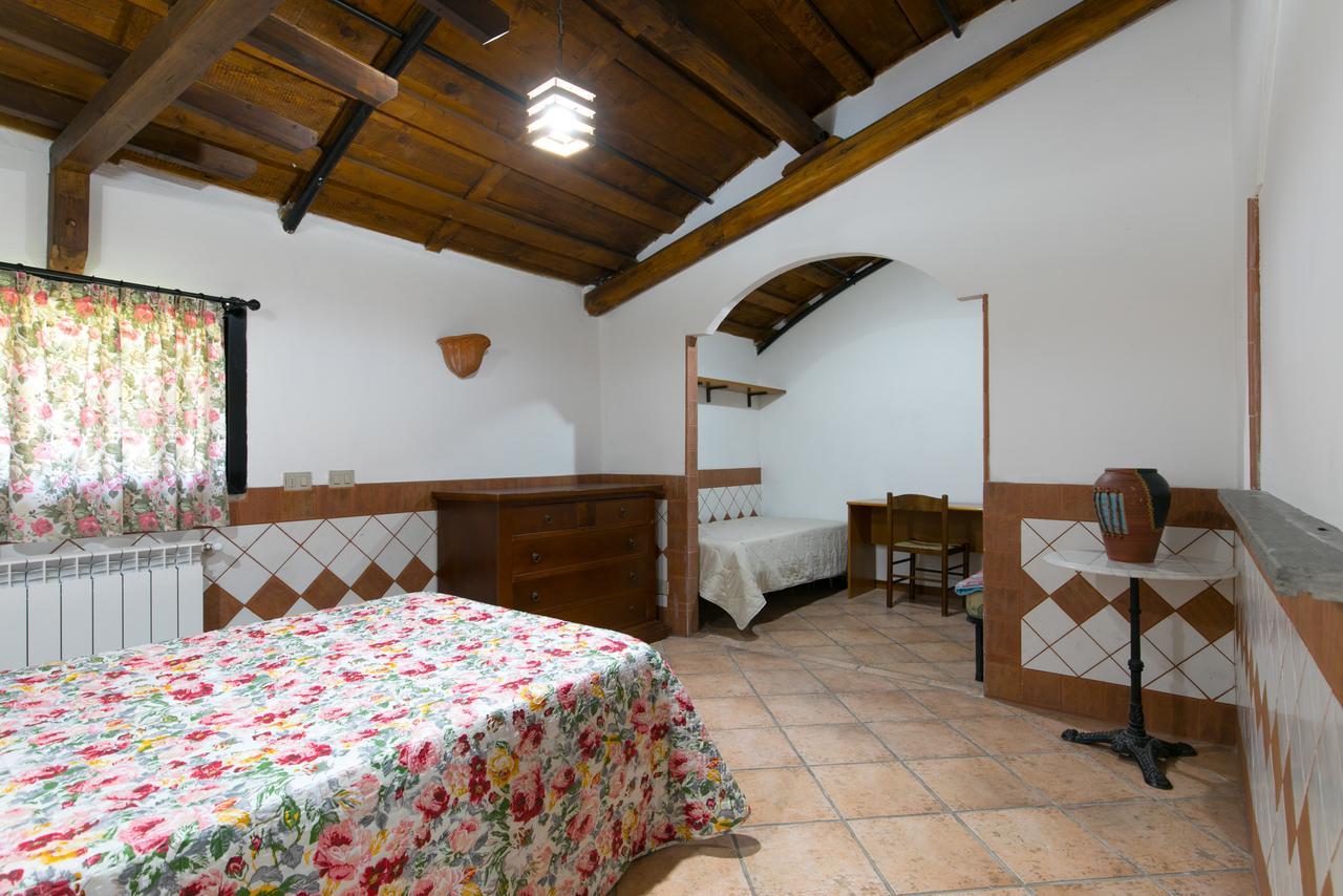 Country Apartments Castel di Decima Exterior photo