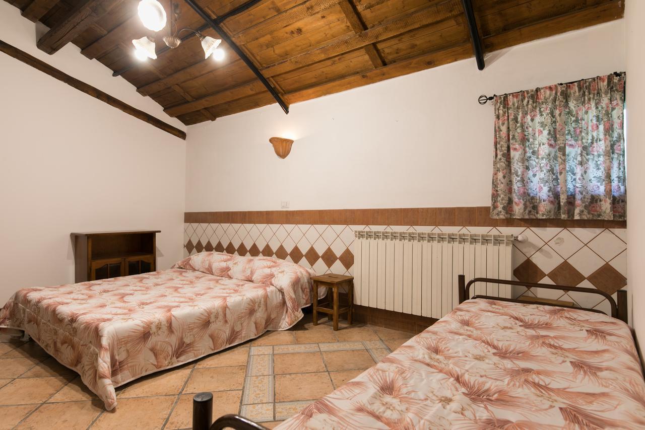 Country Apartments Castel di Decima Exterior photo