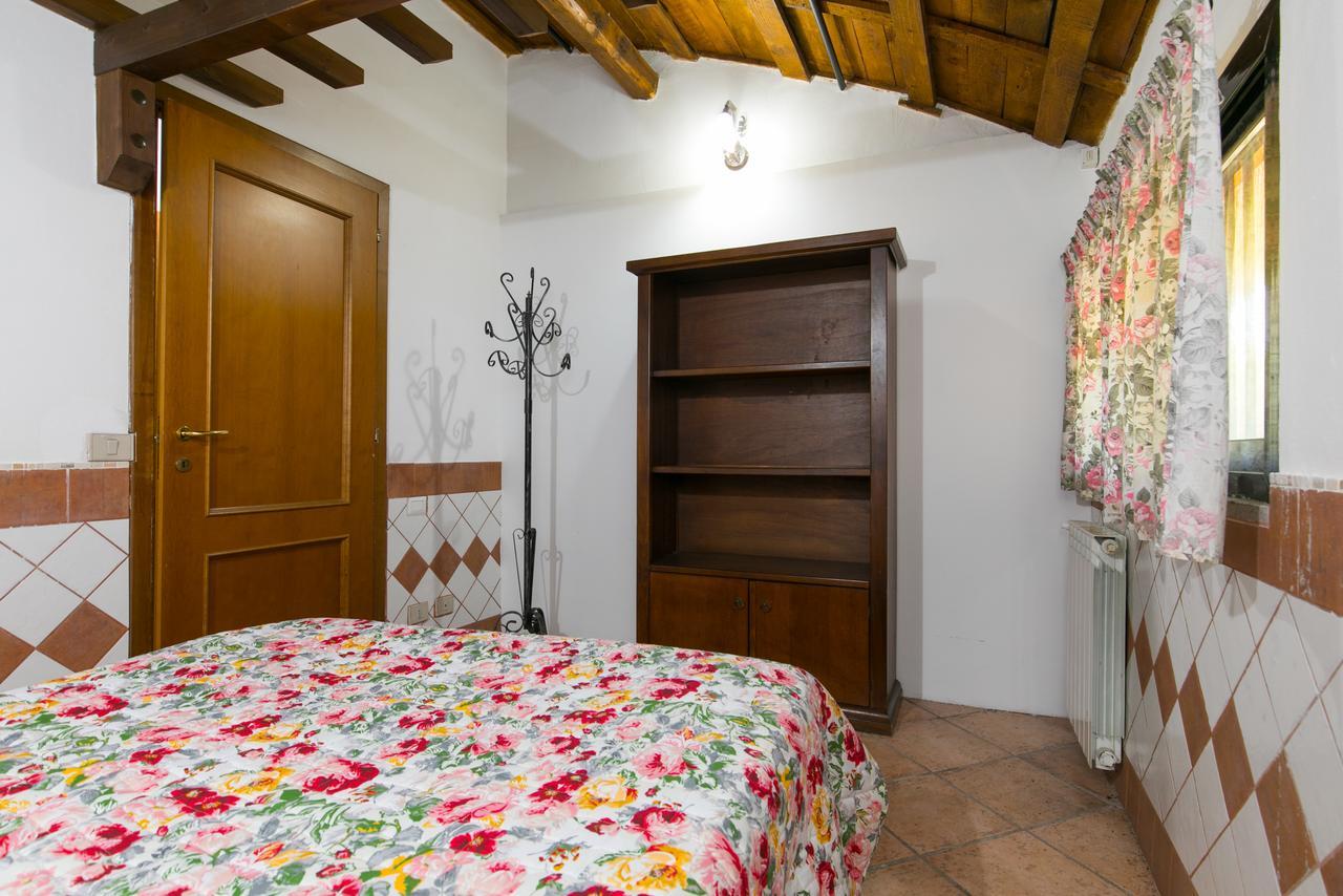 Country Apartments Castel di Decima Exterior photo