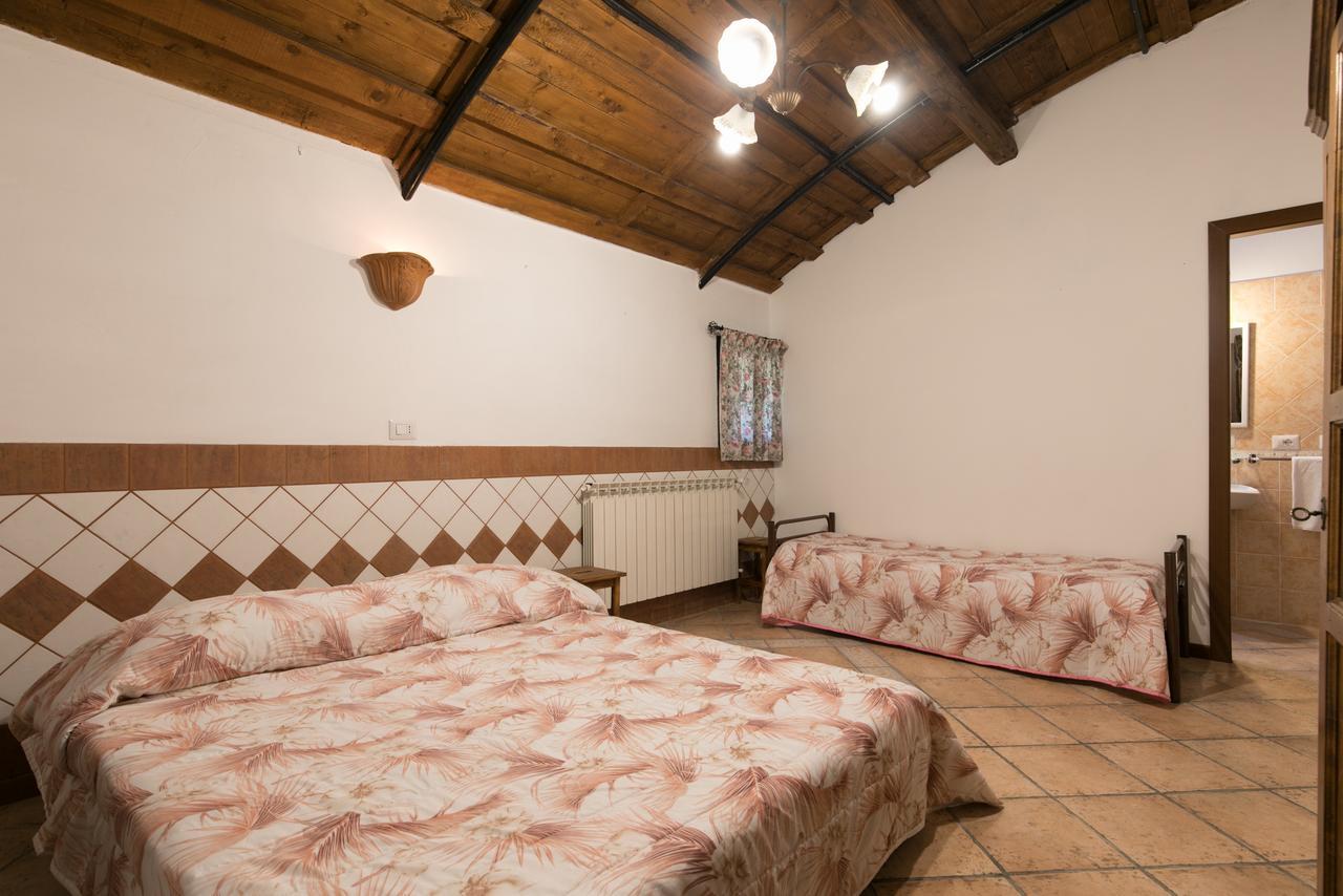 Country Apartments Castel di Decima Exterior photo